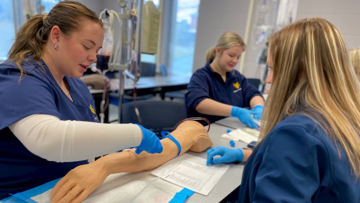 WVU School of Nursing to expand LPN to BSN program to Beckley Campus at WVU Tech